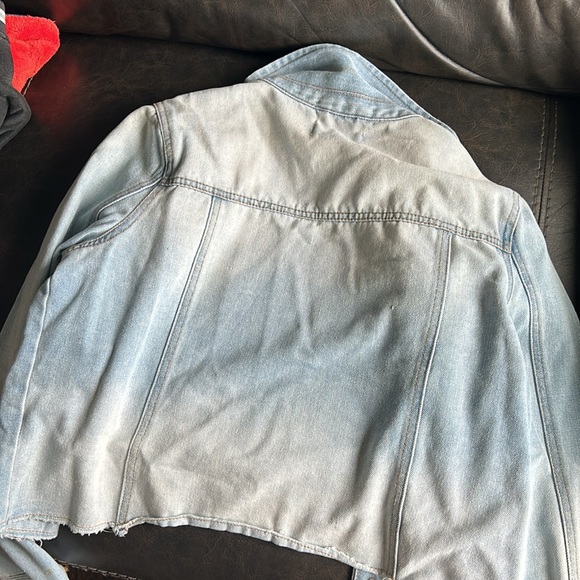 Cisono jean jacket - Picture 3 of 3